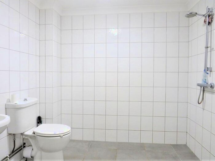 1 Bedroom Flat For Sale In Eld Lane, Colchester, CO1