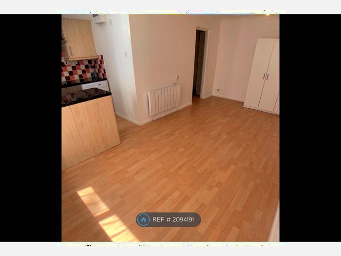 Studio To Rent In Denmead, Two Mile Ash, Milton Keynes, MK8