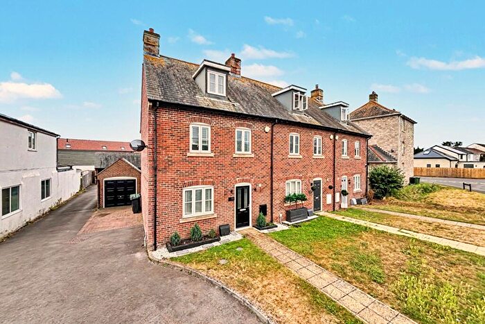 4 Bedroom End Of Terrace House For Sale In Chickerell, DT3