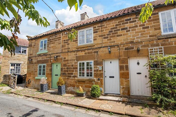 2 Bedroom Cottage For Sale In Back Lane, Osmotherley, Northallerton, DL6