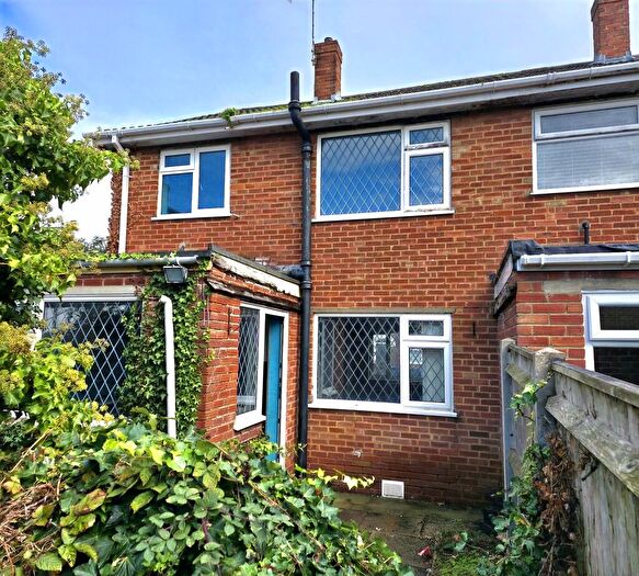 3 Bedroom End Of Terrace House For Sale In Bedford Avenue, SO19