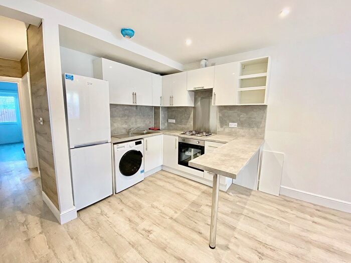 3 Bedroom Property To Rent In Eastwood Road, Ilford, IG3