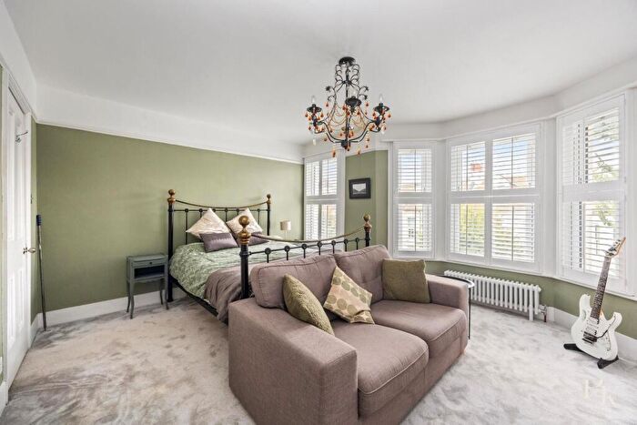 5 Bedroom Terraced House For Sale In Westbourne Street, Hove, BN3