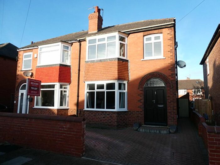 3 Bedroom Semi-Detached House To Rent In Welbeck Road, Bennetthorpe, Doncaster, DN4