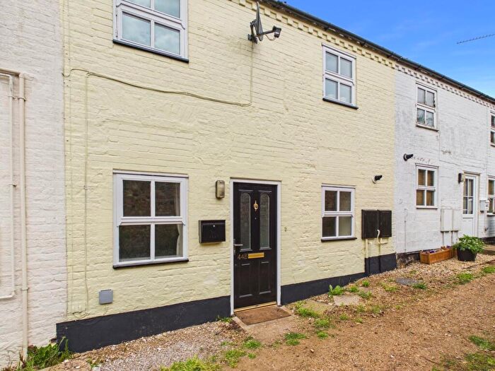2 Bedroom Terraced House For Sale In Lynn Road, Downham Market, PE38