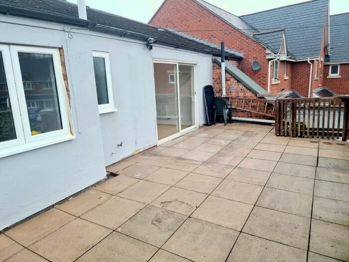 2 Bedroom Flat To Rent In Manchester Road, Warrington, WA1