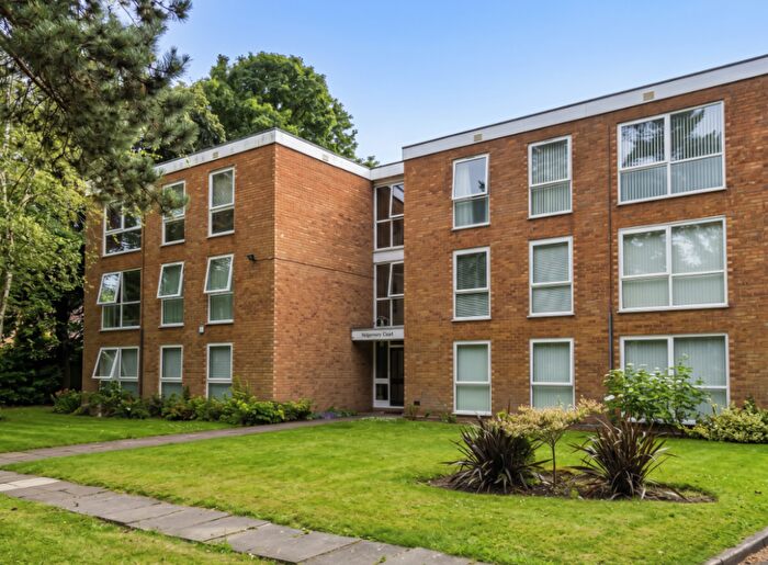 2 Bedroom Flat For Sale In Westminster Court, Bidston Road, Prenton, CH43