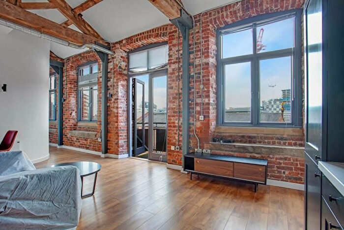 1 Bedroom Apartment To Rent In East Street, Leeds, West Yorkshire, LS9