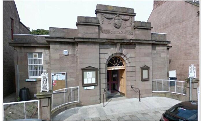 2 Bedroom Apartment For Sale In John Street, Montrose, DD10