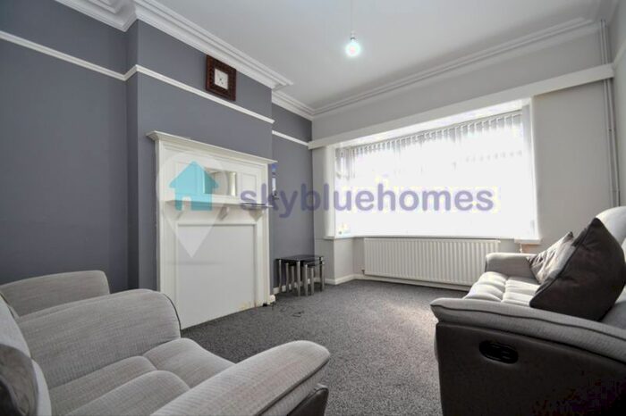 3 Bedroom Terraced House To Rent In Evington Valley Road, Leicester, LE5