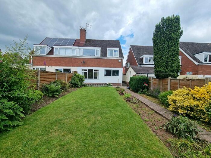 3 Bedroom Semi-Detached House To Rent In The Glebe, Belbroughton, Stourbridge, DY9
