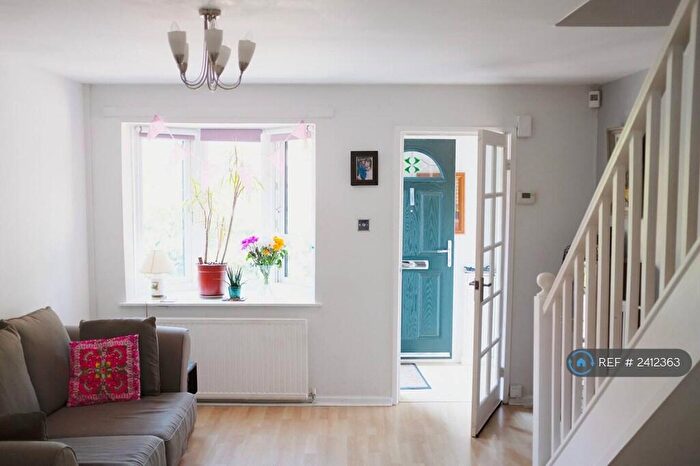 2 Bedroom Terraced House To Rent In Birch Polygon, Manchester, M14