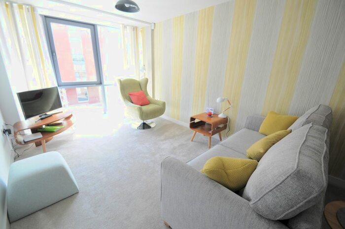 2 Bedroom Flat To Rent In Freedom Quay, Railway Street, Hull, East Riding Of Yorkshire, HU1