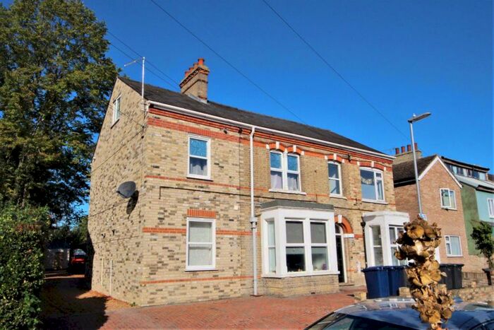 1 Bedroom Flat To Rent In Garden Walk, Cambridge, CB4