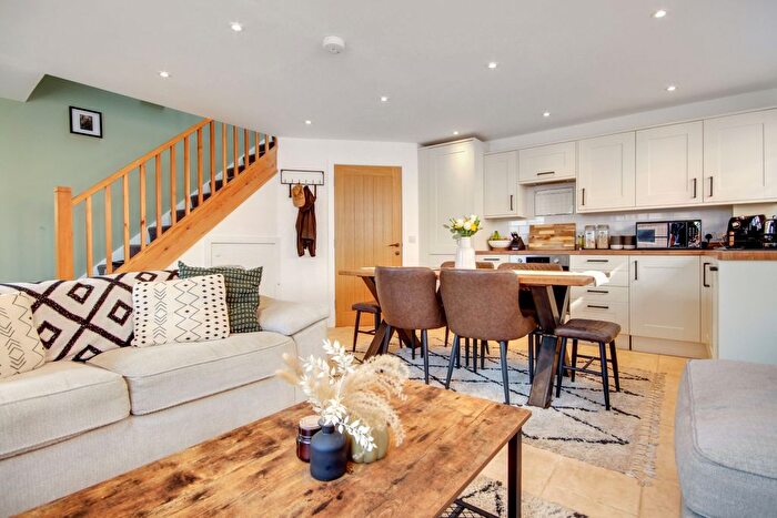 2 Bedroom End Of Terrace House For Sale In Thorncliffe Mews Village Street, Bishops Tawton, Barnstaple, Devon, EX32