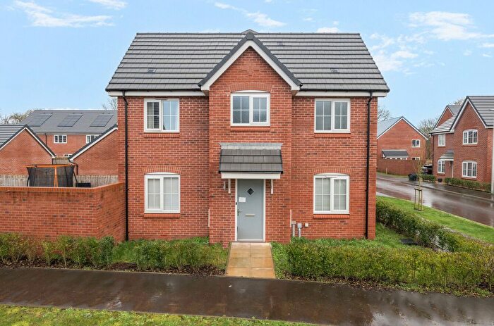 3 Bedroom Semi Detached House For Sale In Partridge Road, Willand, Cullompton, Devon, EX15