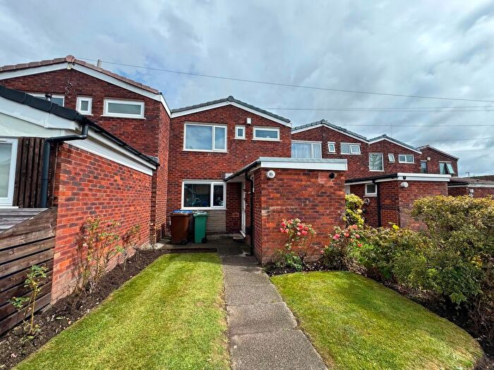 3 Bedroom Terraced House For Sale In Stanley Road, Radcliffe, Manchester, M26