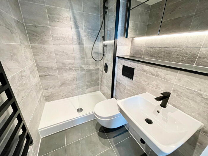 2 Bedroom Apartment To Rent In Uptown, Marlstone Avenue, Salford, M3