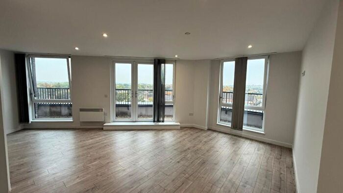2 Bedroom Apartment To Rent In Crocus Street, Nottingham, Nottinghamshire, NG2