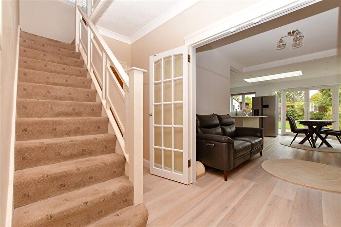 3 Bedroom Semi Detached House For Sale In Tower View, Croydon, Surrey, CR0