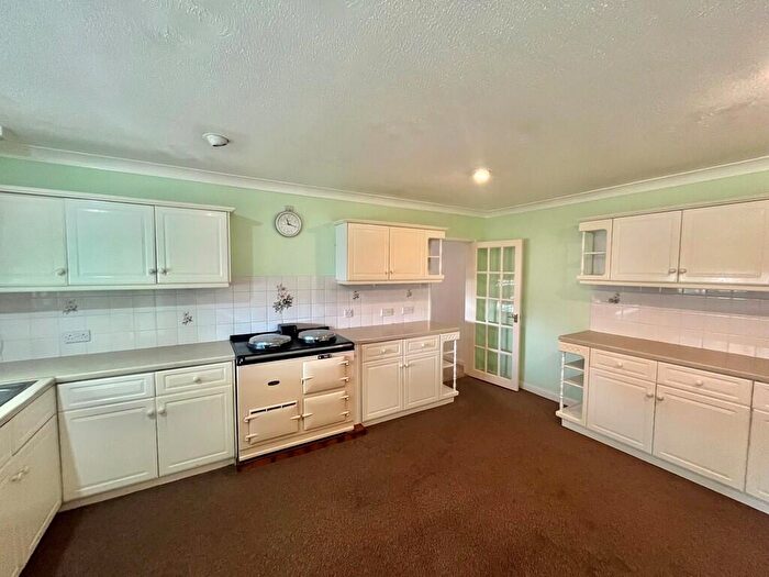 2 Bedroom Detached Bungalow For Sale In Hall Lane, Moulton Seas End, PE12