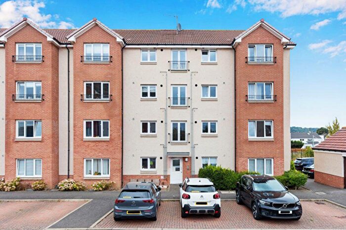 2 Bedroom Flat For Sale In / Torwood Crescent, Corstorphine, Edinburgh, EH12