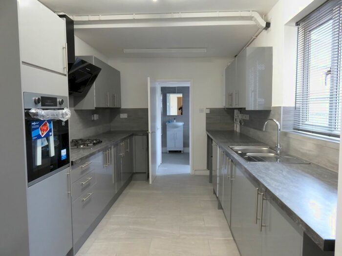 4 Bedroom Terraced House To Rent In Radford Boulevard, Radford, NG7