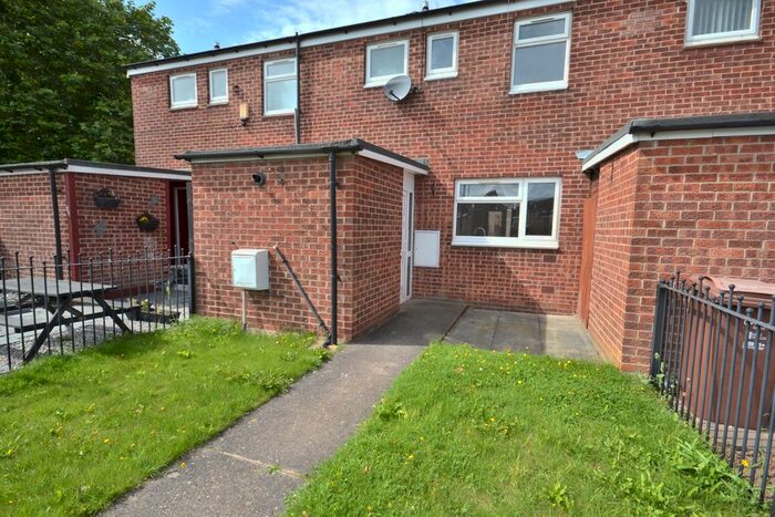 3 Bedroom Terraced House To Rent In Newbridge Road, Hull, HU9