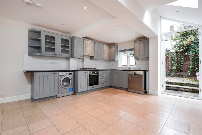 3 Bedroom Terraced House To Rent In Thorne Street, Barnes, SW13