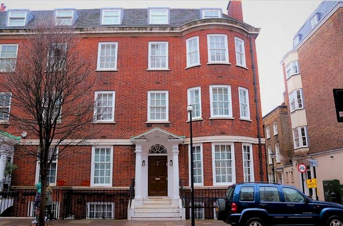 7 Bedroom Semi-Detached House To Rent In Upper Brook Street, Mayfair, London, W1K