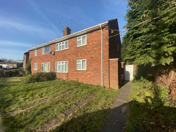 1 Bedroom Flat To Rent In Hylstone Crescent, Wolverhampton, WV11