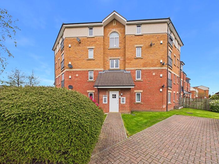 2 Bedroom Flat For Sale In Radcliffe Close, St James Village, NE8