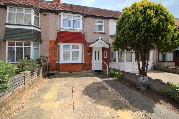 3 Bedroom Terraced House To Rent In Berkeley Road, Uxbridge, UB10