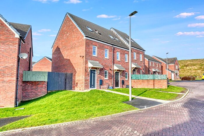 3 Bedroom End Terrace House For Sale In Bellaport Gardens, Workington, CA14