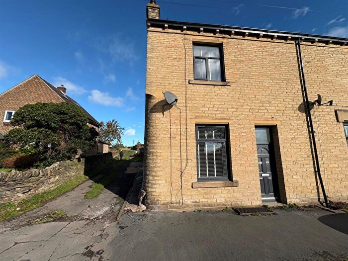 2 Bedroom Semi-Detached House To Rent In Green Mount, Norwood Green, Halifax, HX3