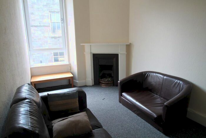 2 Bedroom Flat To Rent In Crichton Street, Dundee, DD1