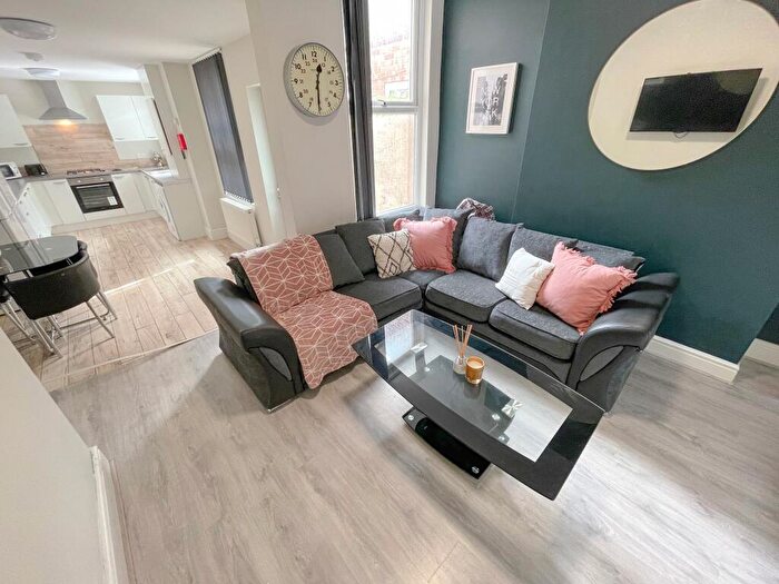 5 Bedroom Terraced House For Sale In Adelaide Road, L7