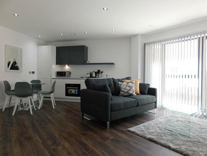1 Bedroom Flat To Rent In Regency Place, Parade, Birmingham, B1