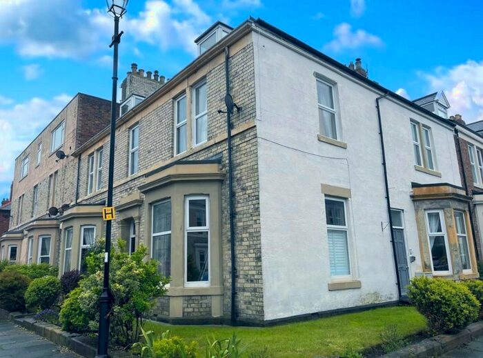 2 Bedroom Flat To Rent In Latimer Street, Tynemouth, North Shields, NE30