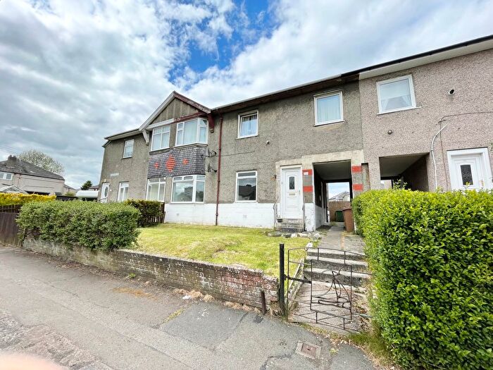 3 Bedroom Flat To Rent In Tweedsmuir Road, Glasgow, G52