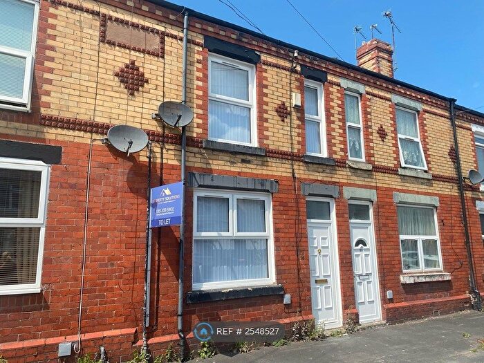 3 Bedroom Terraced House To Rent In Lime Street, Ellesmere Port, CH65