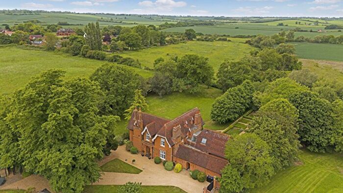 5 Bedroom Detached House For Sale In The Old Rectory, Spaldwick, Huntingdon, Cambridgeshire, PE28