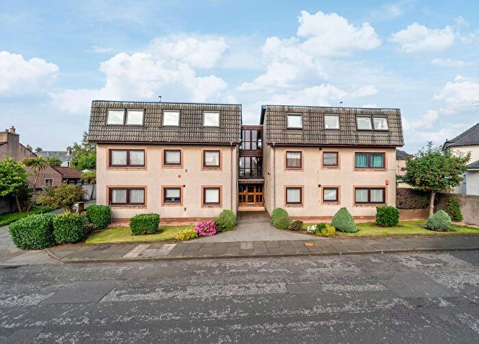 2 Bedroom Flat For Sale In Elgin Street, Kirkcaldy, KY2