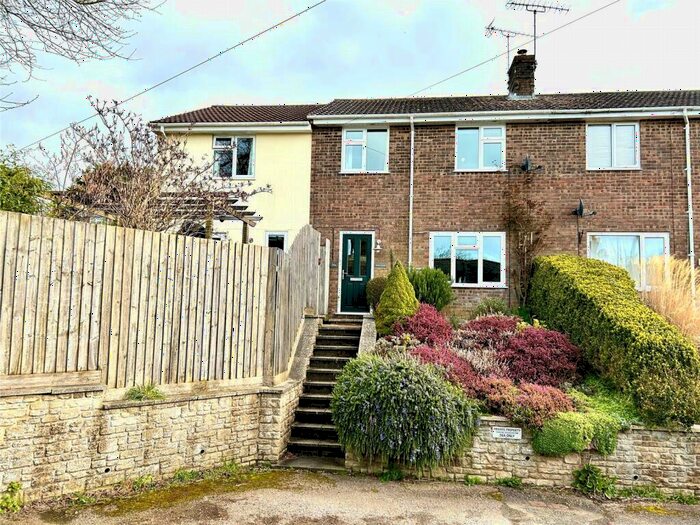 4 Bedroom Semi-Detached House For Sale In Dorchester Road, Stratton, Dorchester, DT2