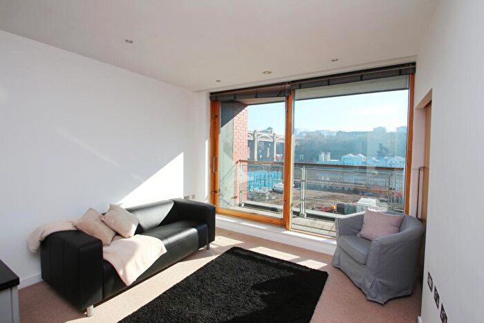 2 Bedroom Apartment To Rent In Quayside Lofts, Newcastle Quayside, NE1