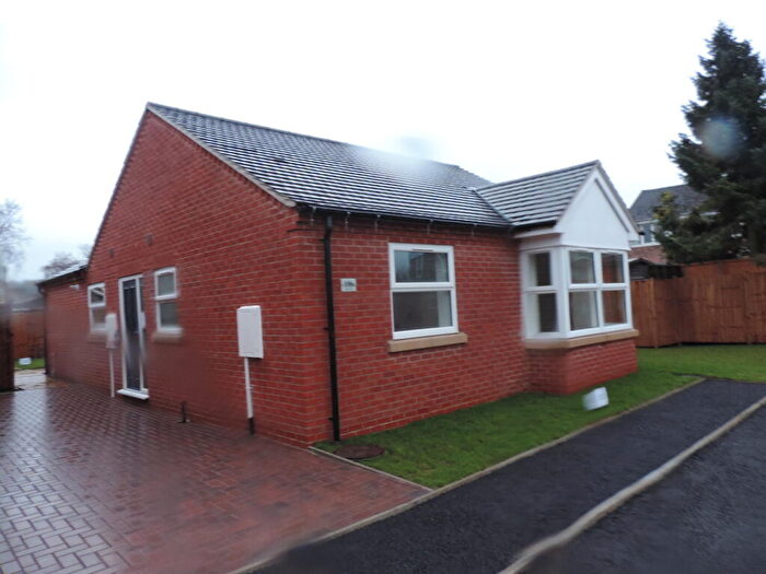 3 Bedroom Bungalow To Rent In High Street, Newhall, DE11