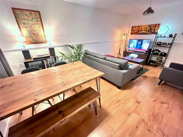 1 Bedroom Flat To Rent In Lyveden Road, Tooting, London, SW17