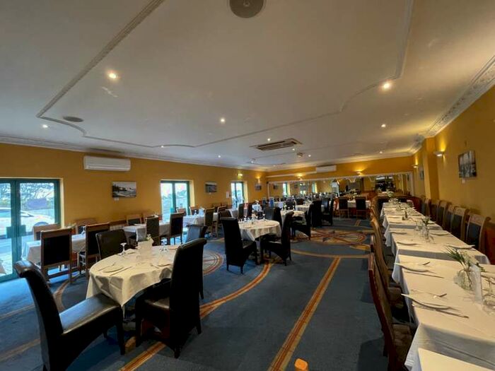 Restaurant Retail Property / Shop To Rent In The Leas, Folkestone, CT20