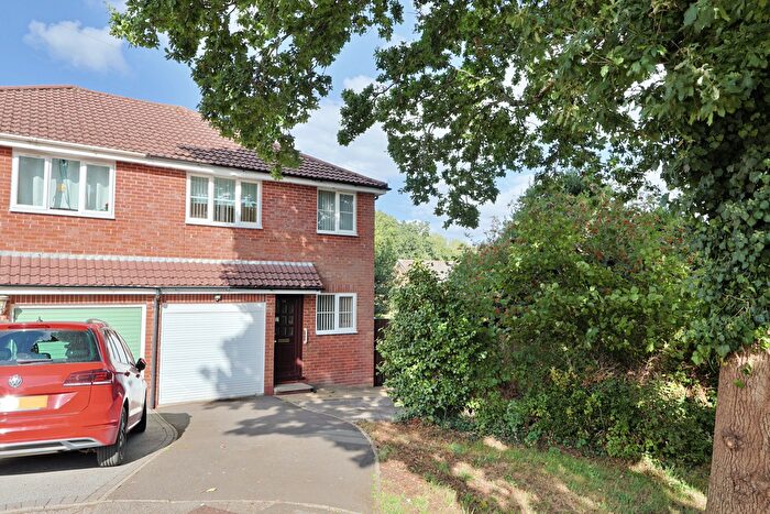 3 Bedroom Semi-Detached House For Sale In Hyacinth Close, Creekmoor, Poole, BH17