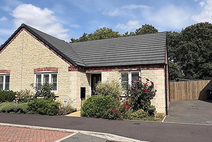 2 Bedroom Semi-Detached Bungalow For Sale In Speck Close, Waltham On The Wolds, LE14